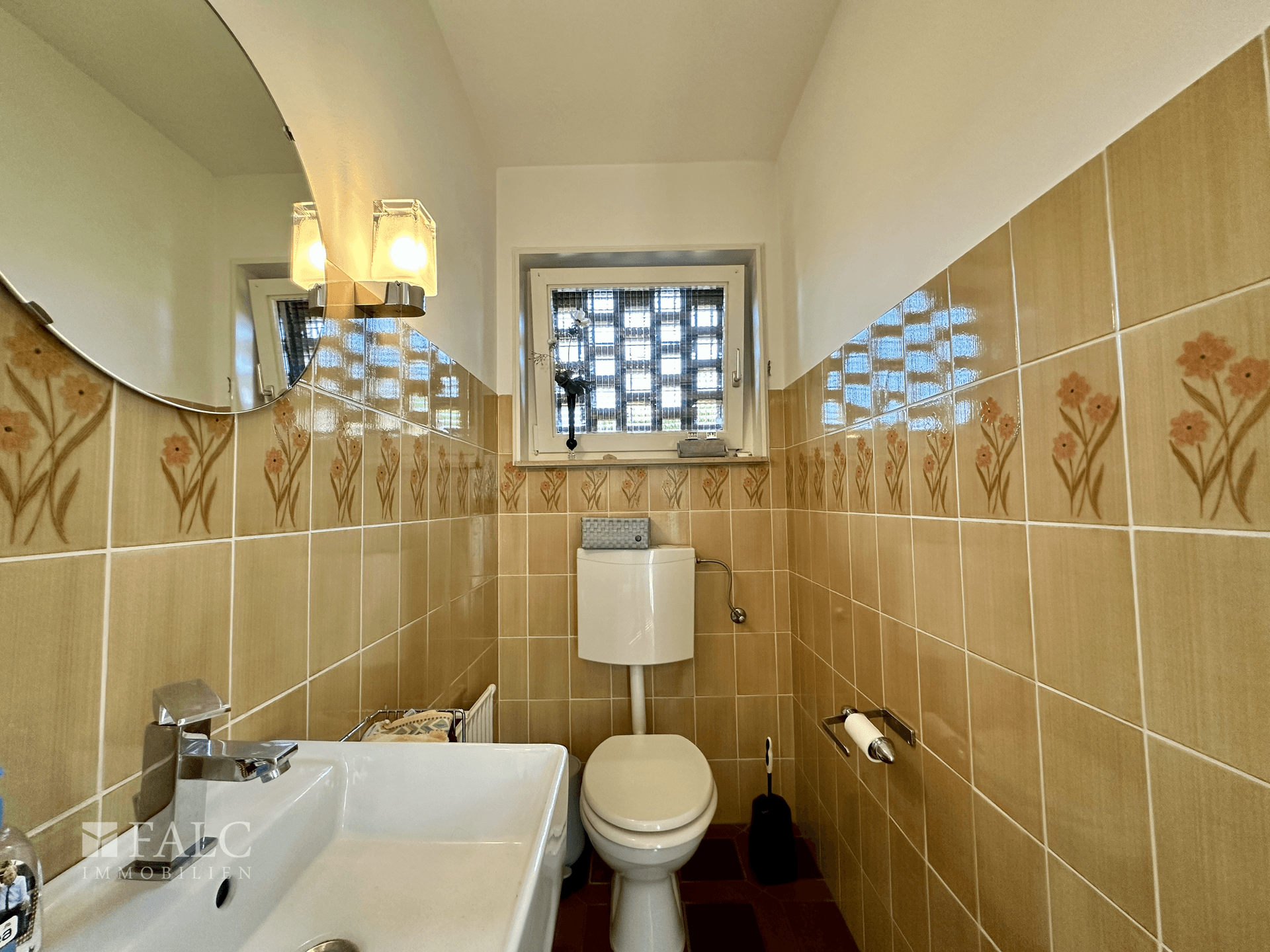 EG Gäste WC Ansicht 2